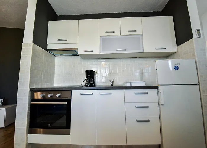 Apartament Jure