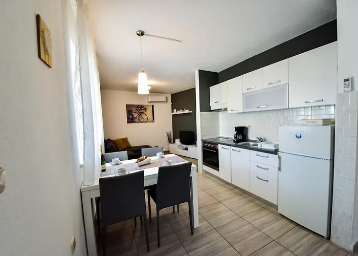 Apartament Jure *